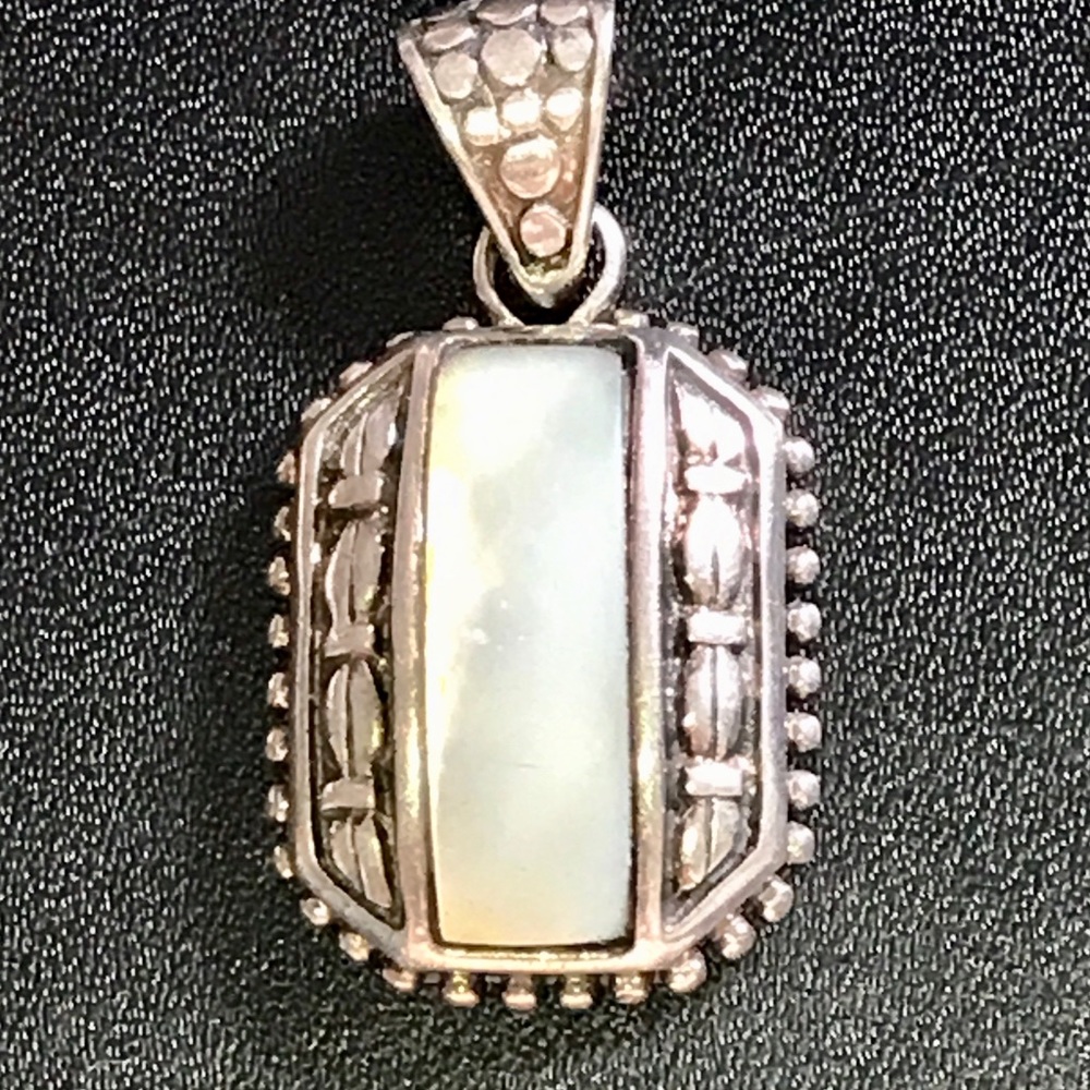 Sterling Silver MOP Pendant / Necklace